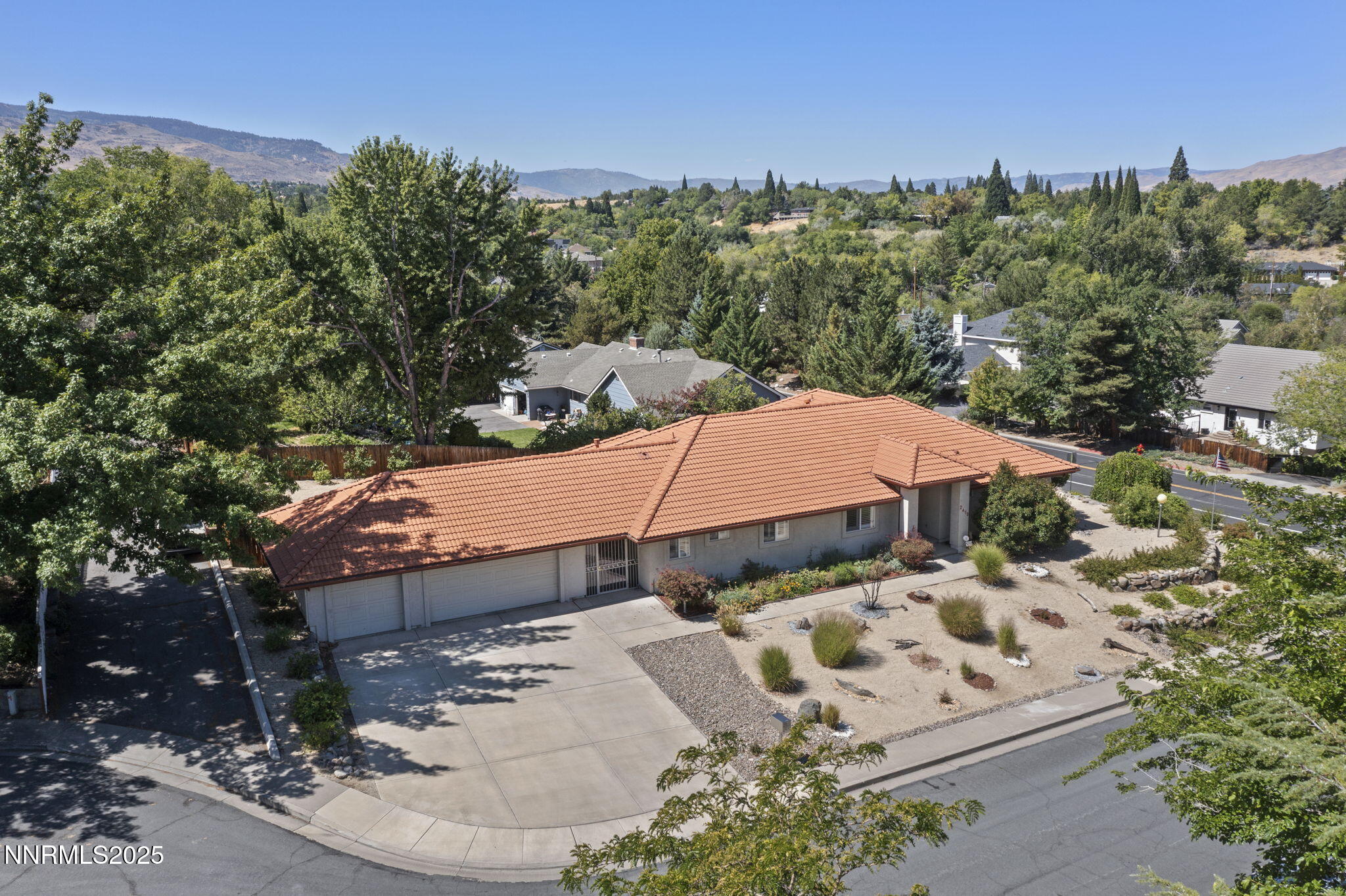 2410 Dublin Court