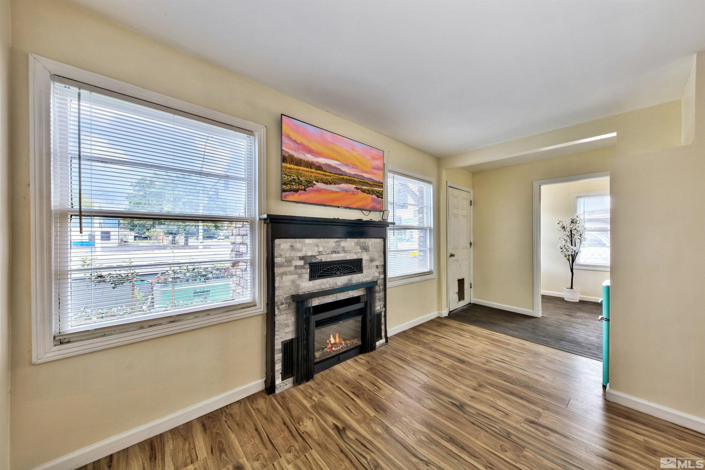 1515 N Carson Street