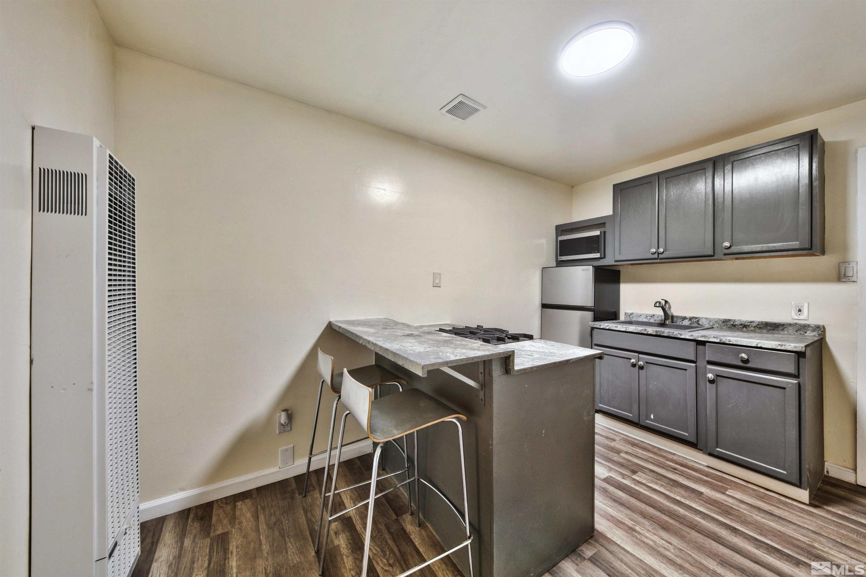 1515 N Carson Street