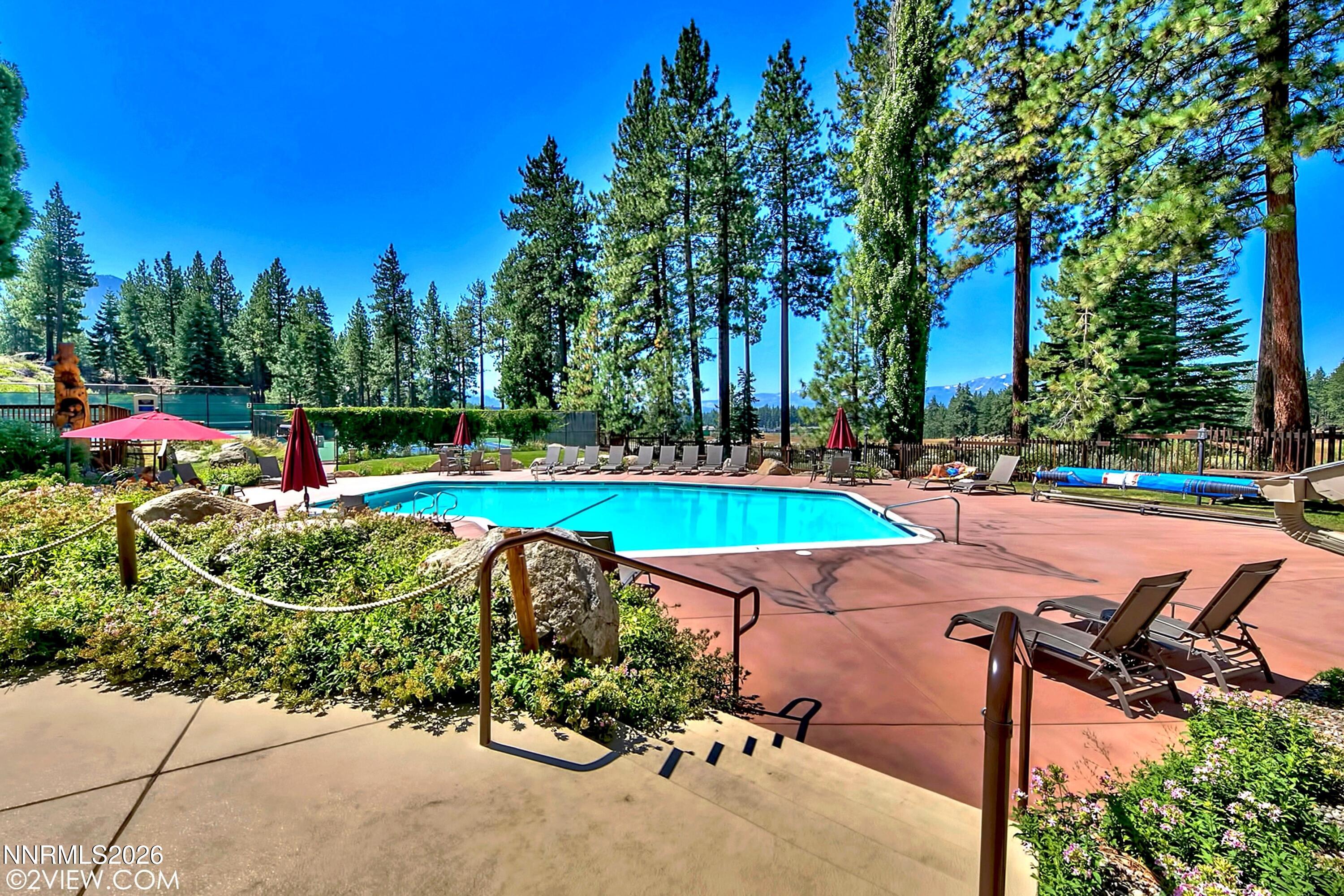 215 Clubhouse Circle