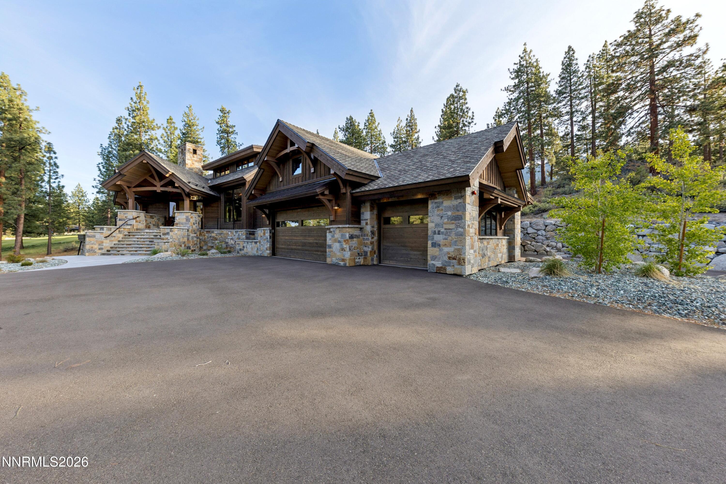 195 Cartwright Court