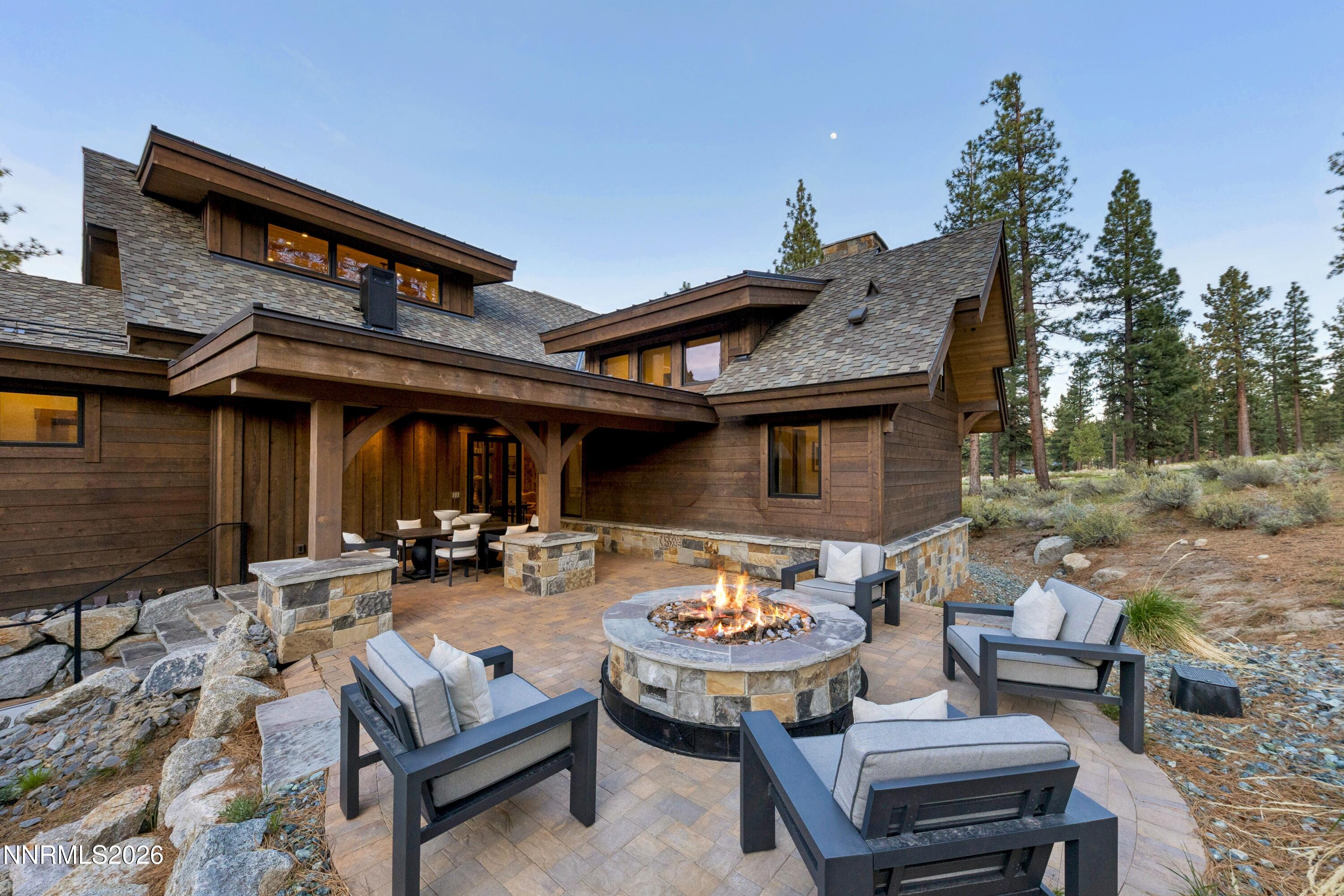 195 Cartwright Court