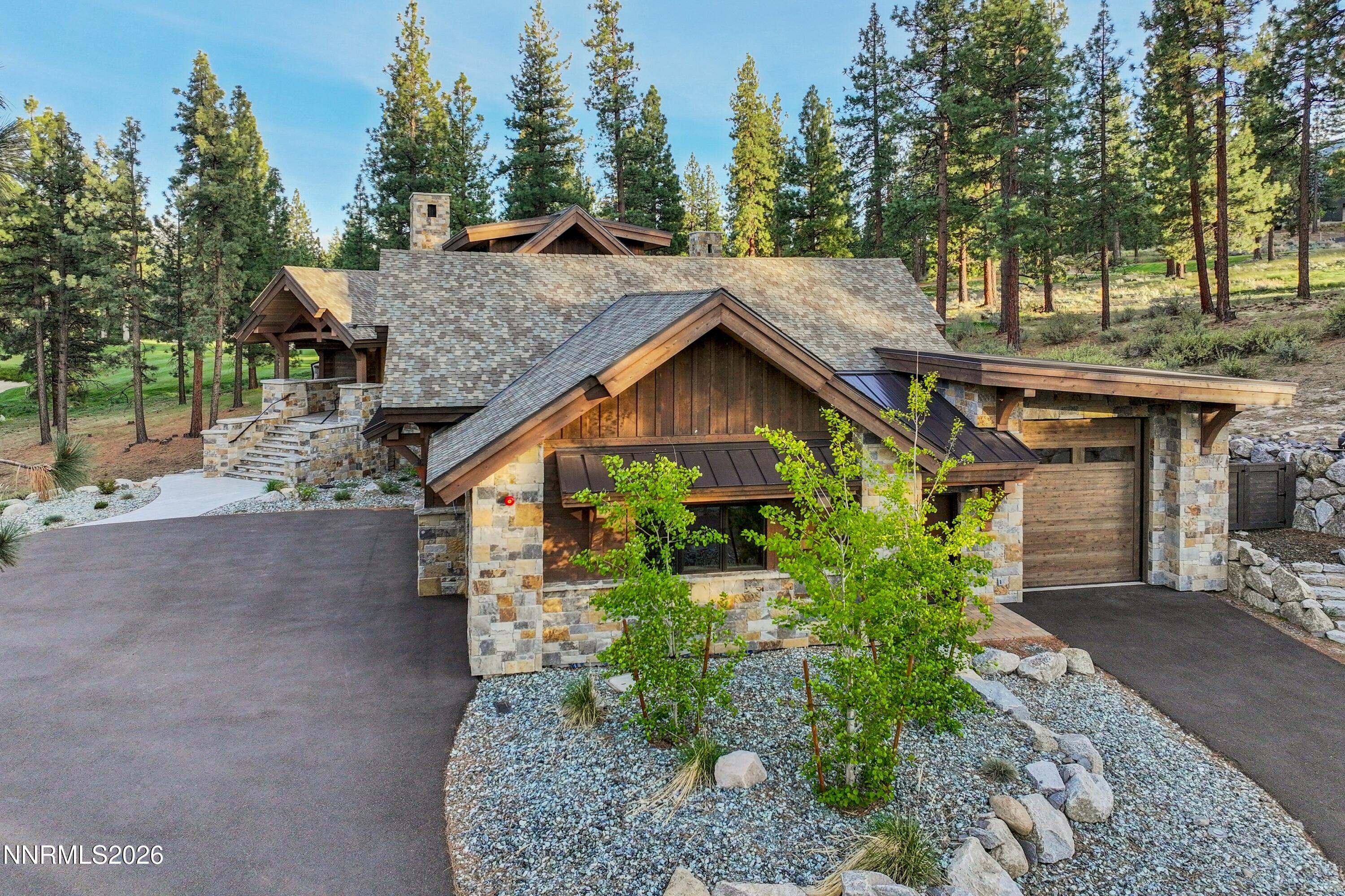 195 Cartwright Court