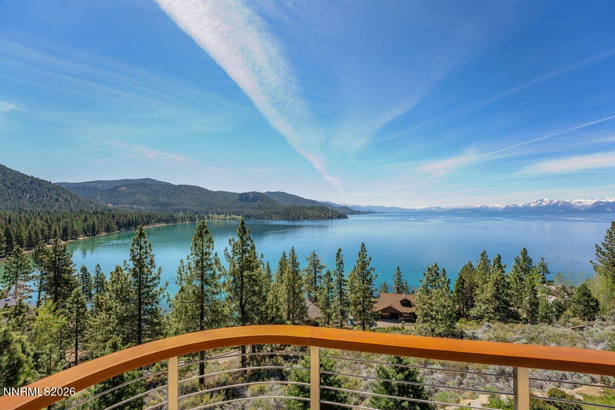 2228 Lands End Drive