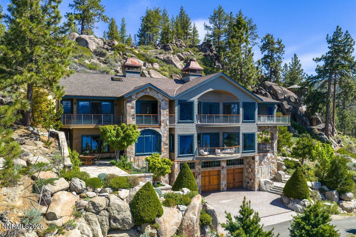 2228 Lands End Drive