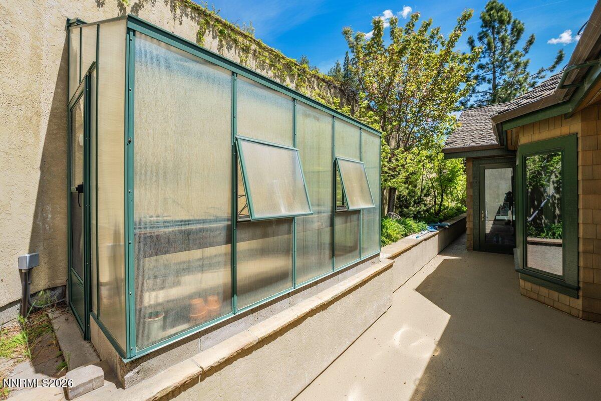 2228 Lands End Drive