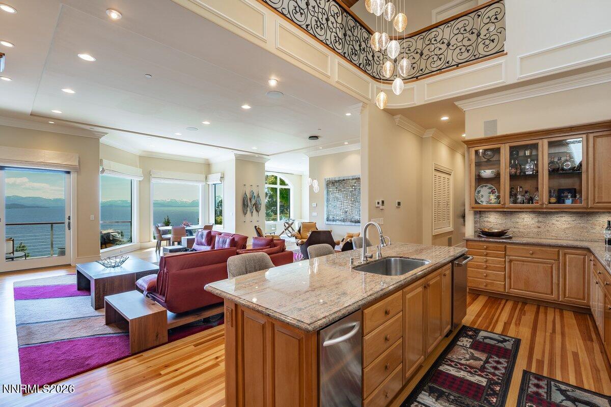 2228 Lands End Drive