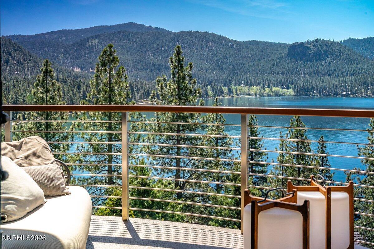 2228 Lands End Drive