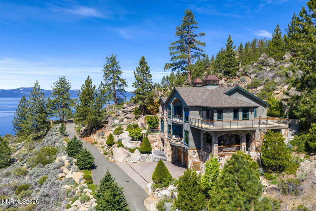 2228 Lands End Drive