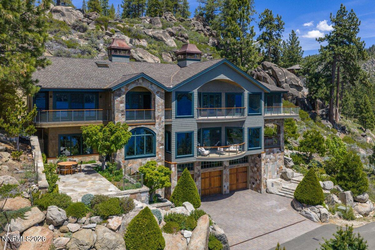 2228 Lands End Drive