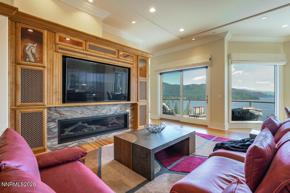 2228 Lands End Drive
