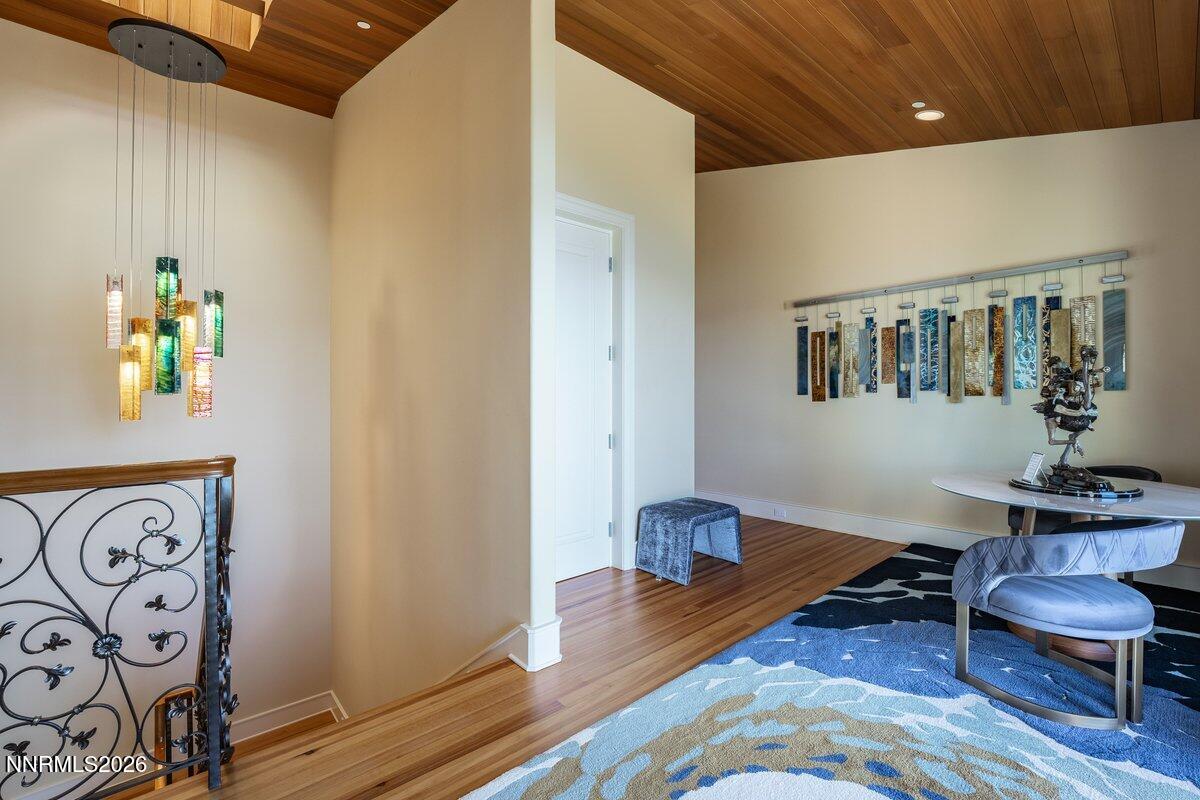 2228 Lands End Drive
