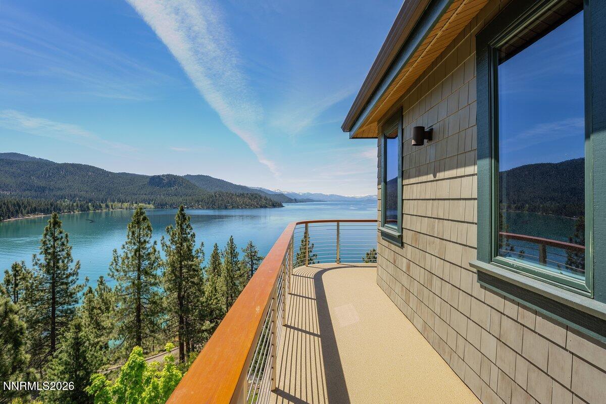 2228 Lands End Drive