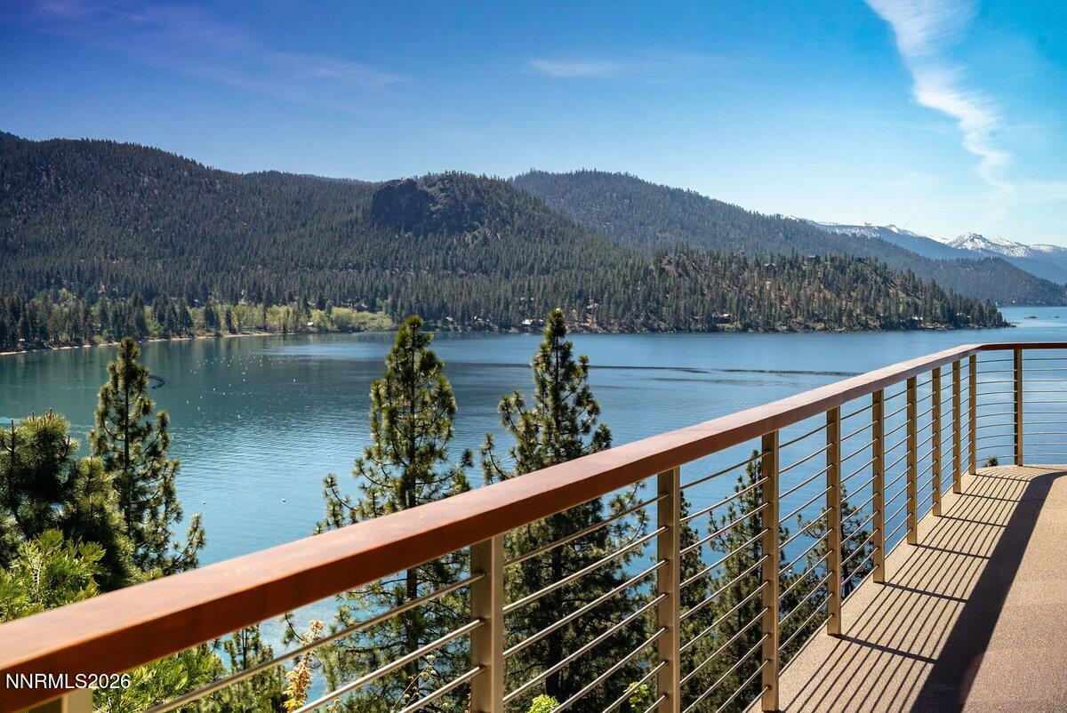 2228 Lands End Drive
