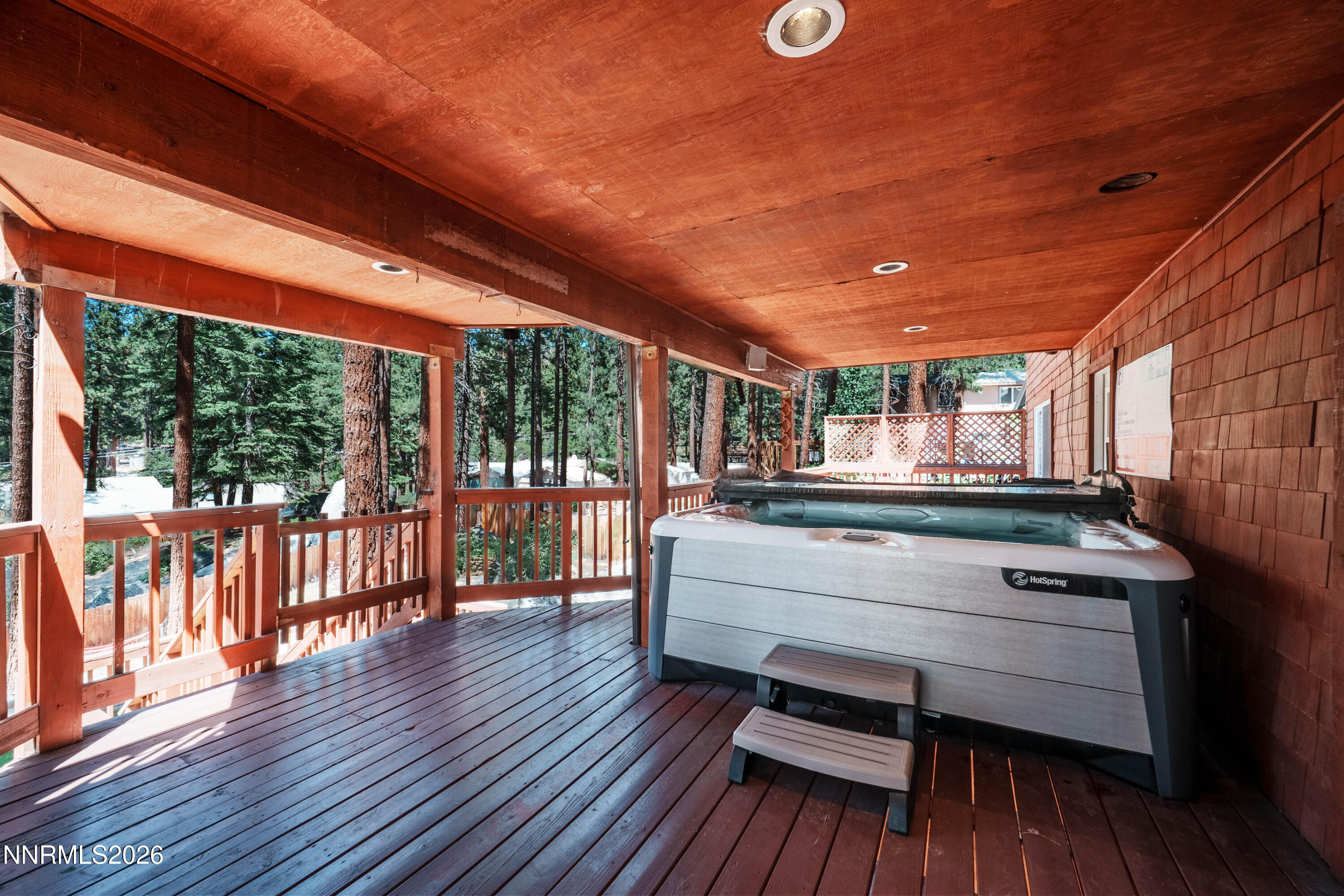 1092 Deercliff Drive