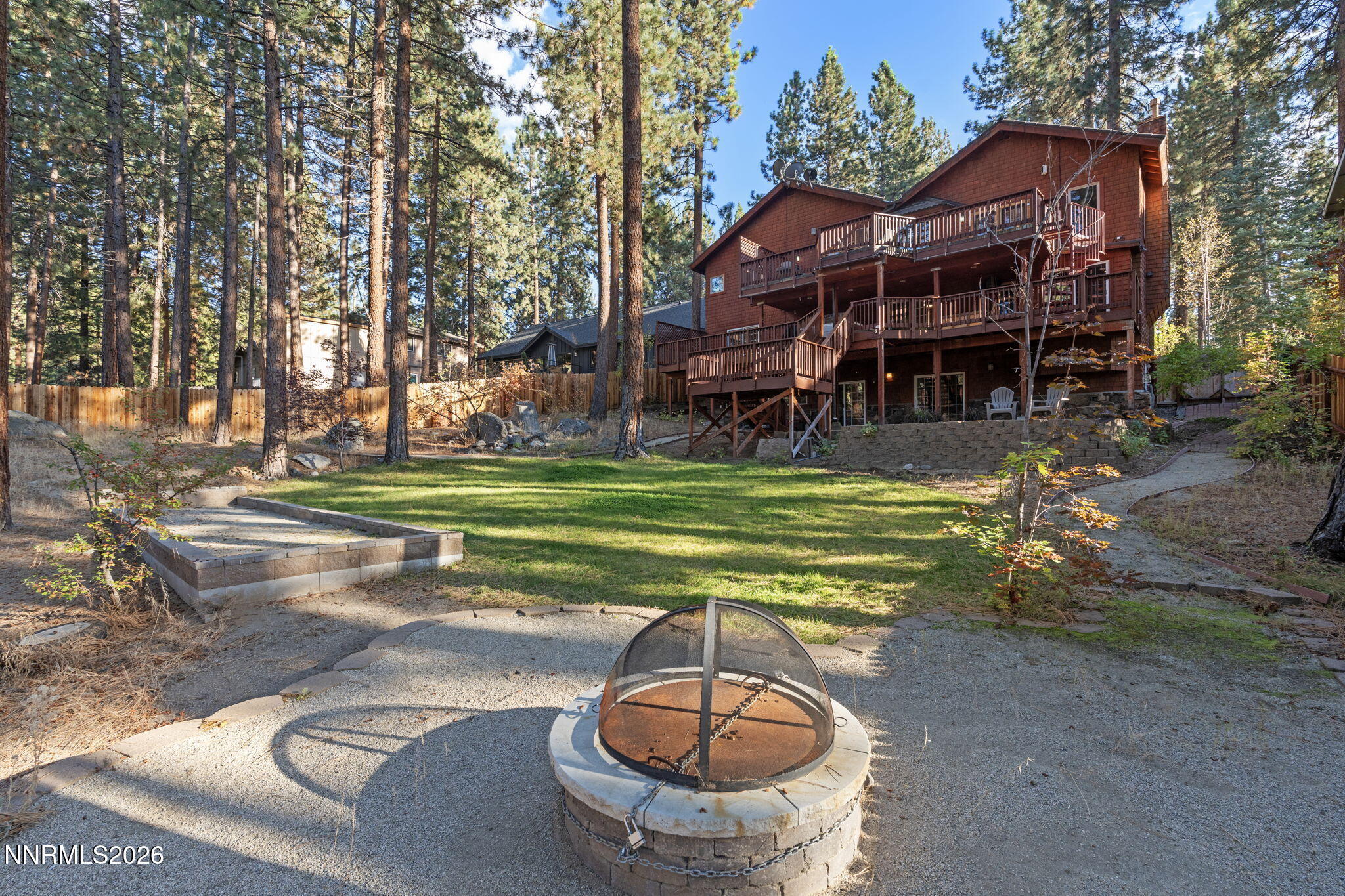 1092 Deercliff Drive