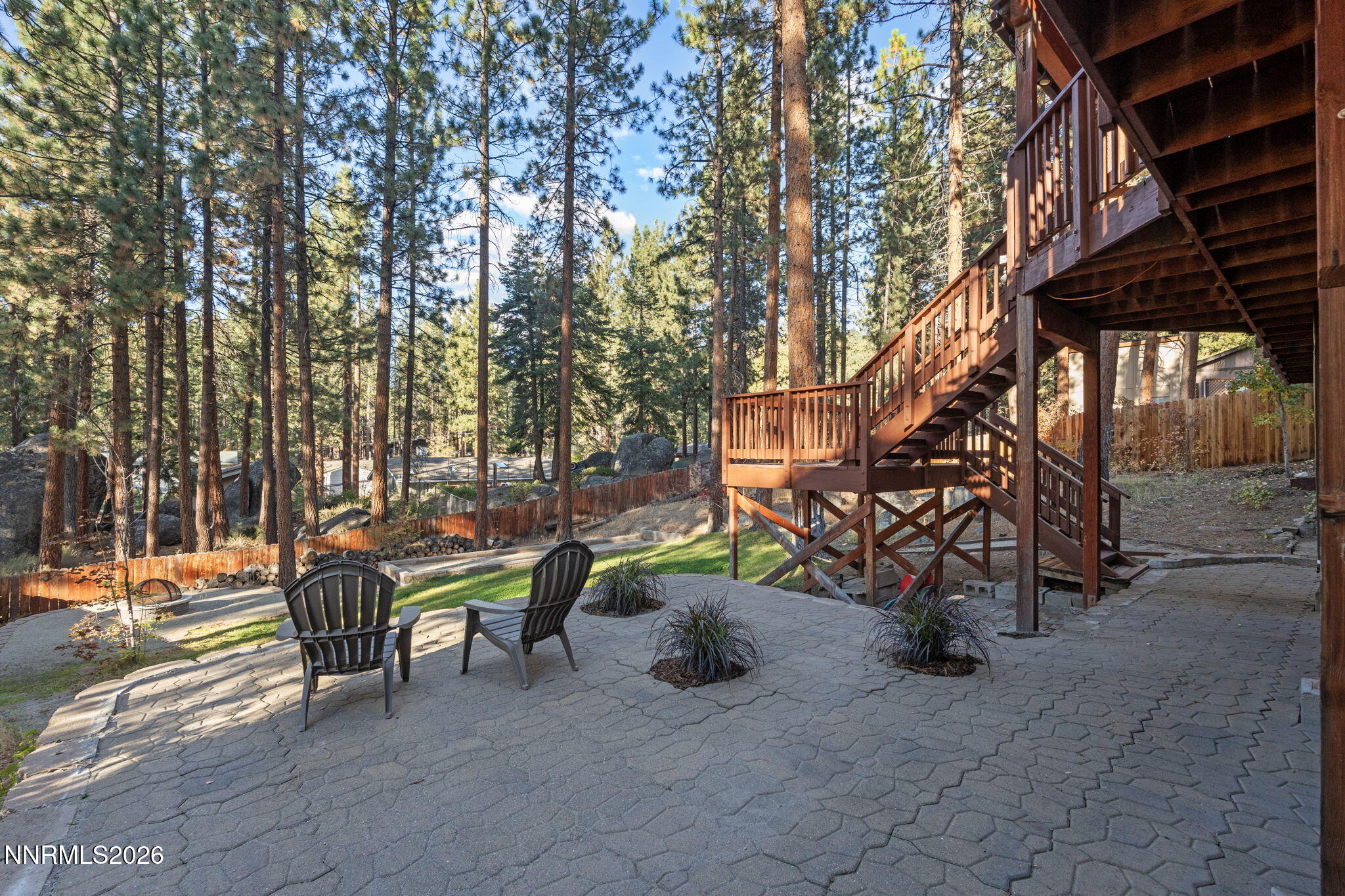 1092 Deercliff Drive