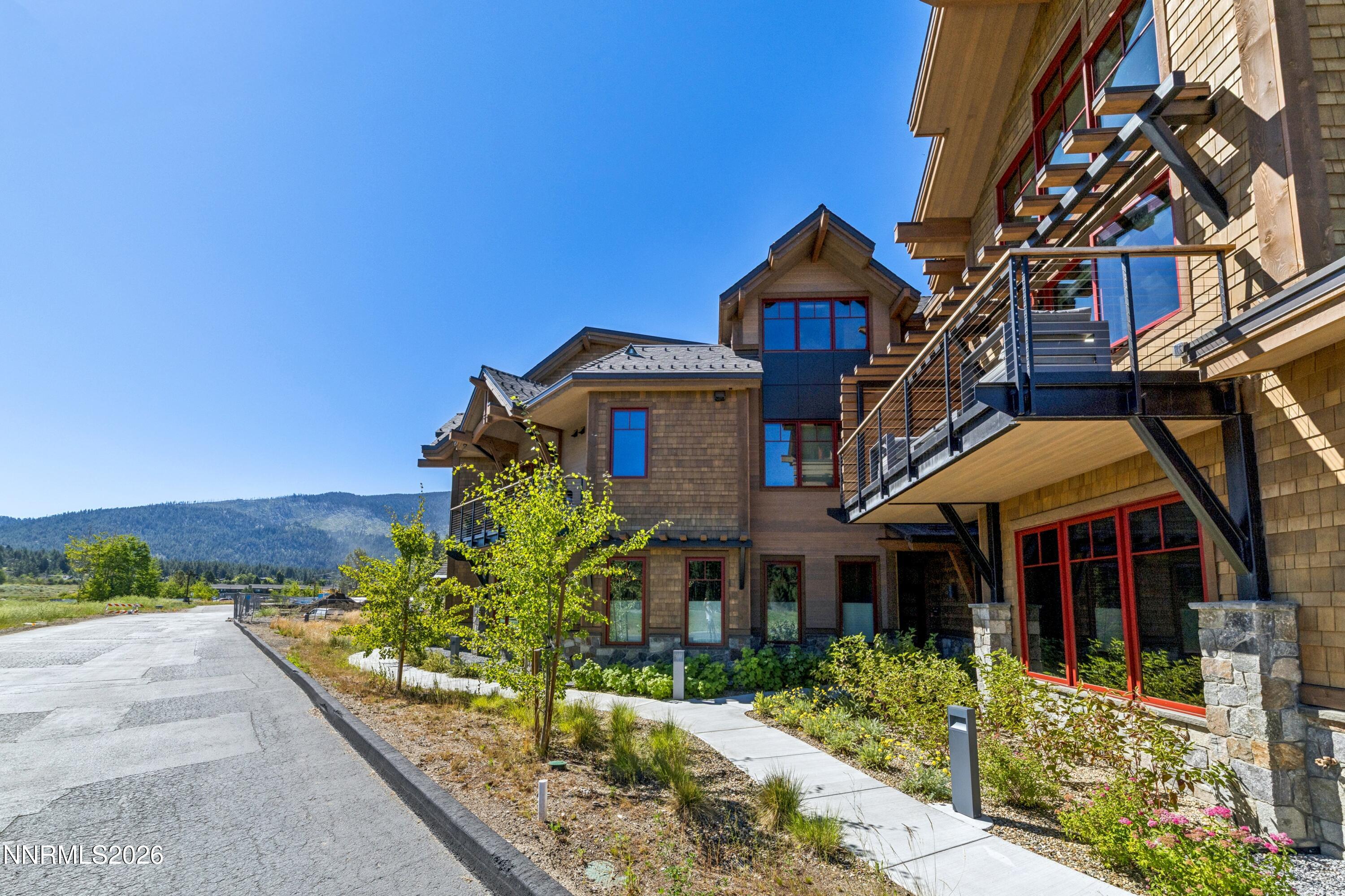 46 Beach Club Drive 908