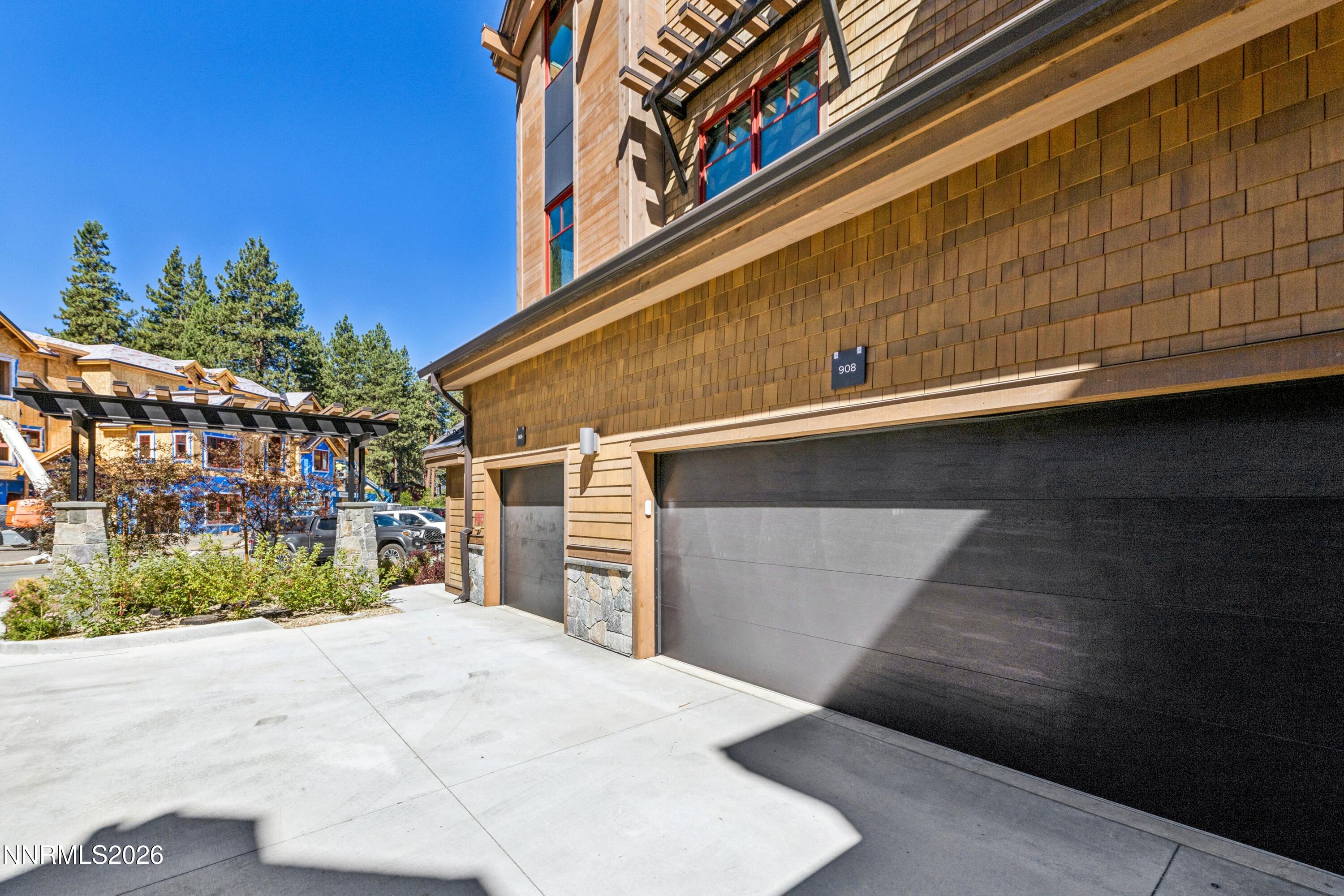 46 Beach Club Drive 908