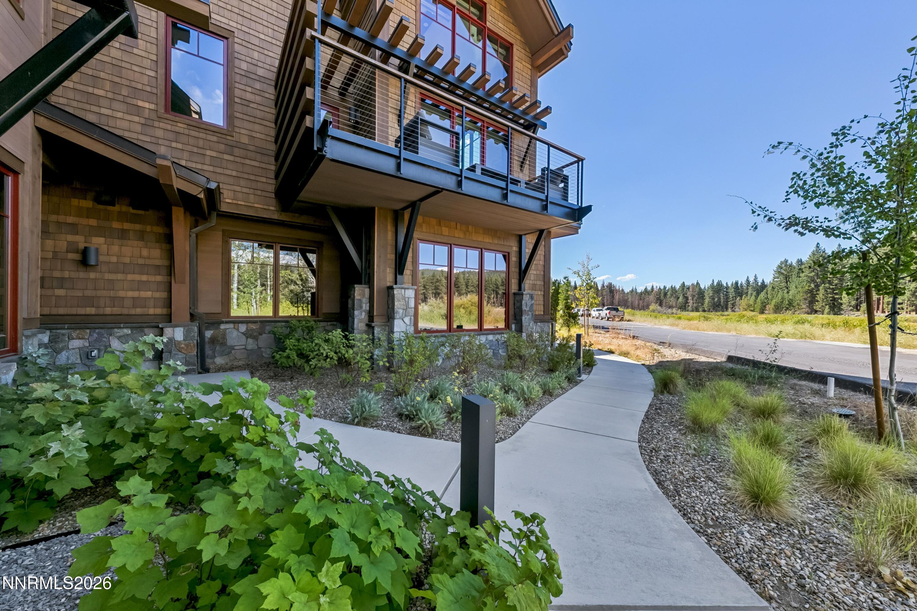 46 Beach Club Drive 908