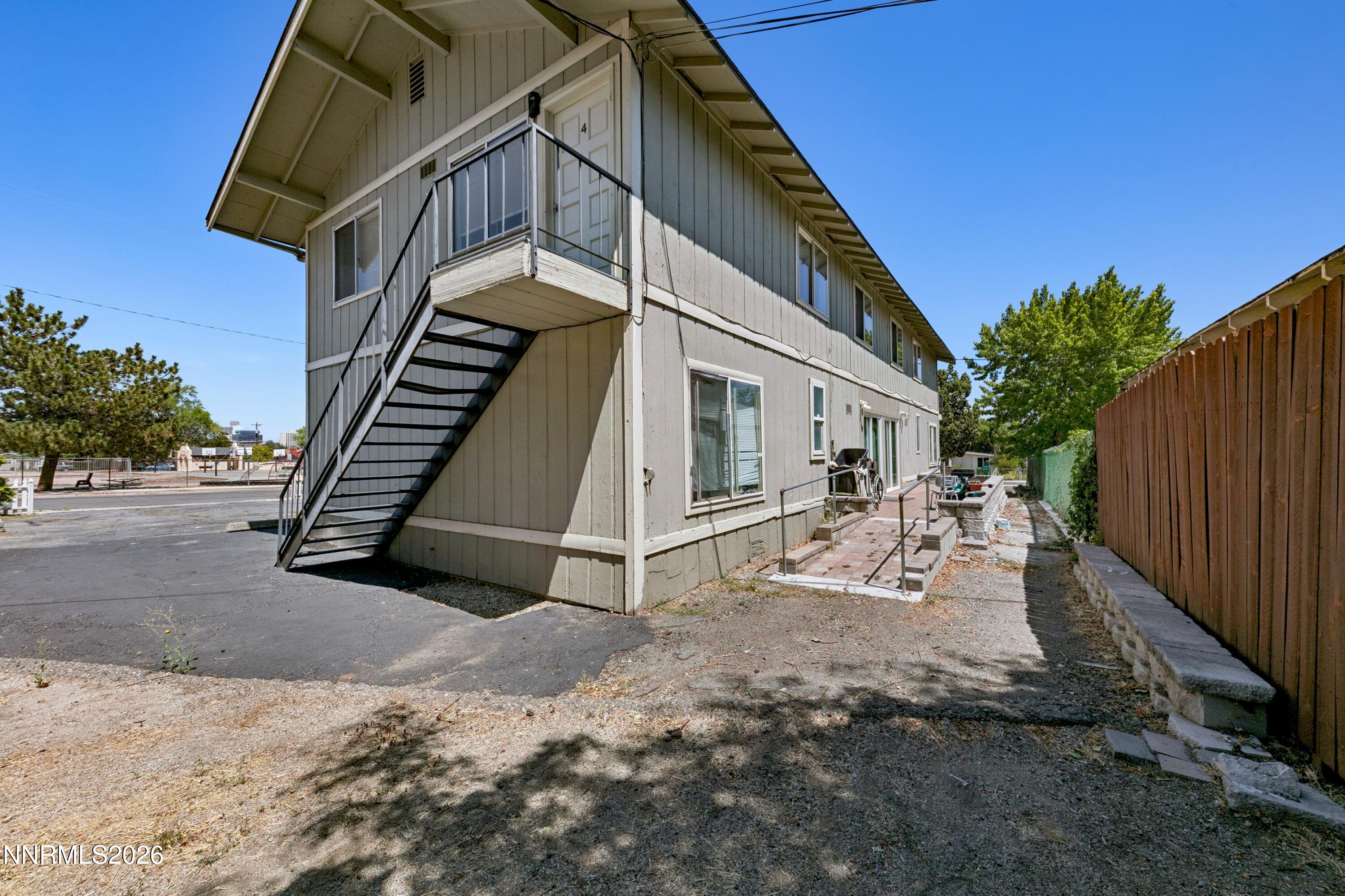 1002 S Arlington Avenue