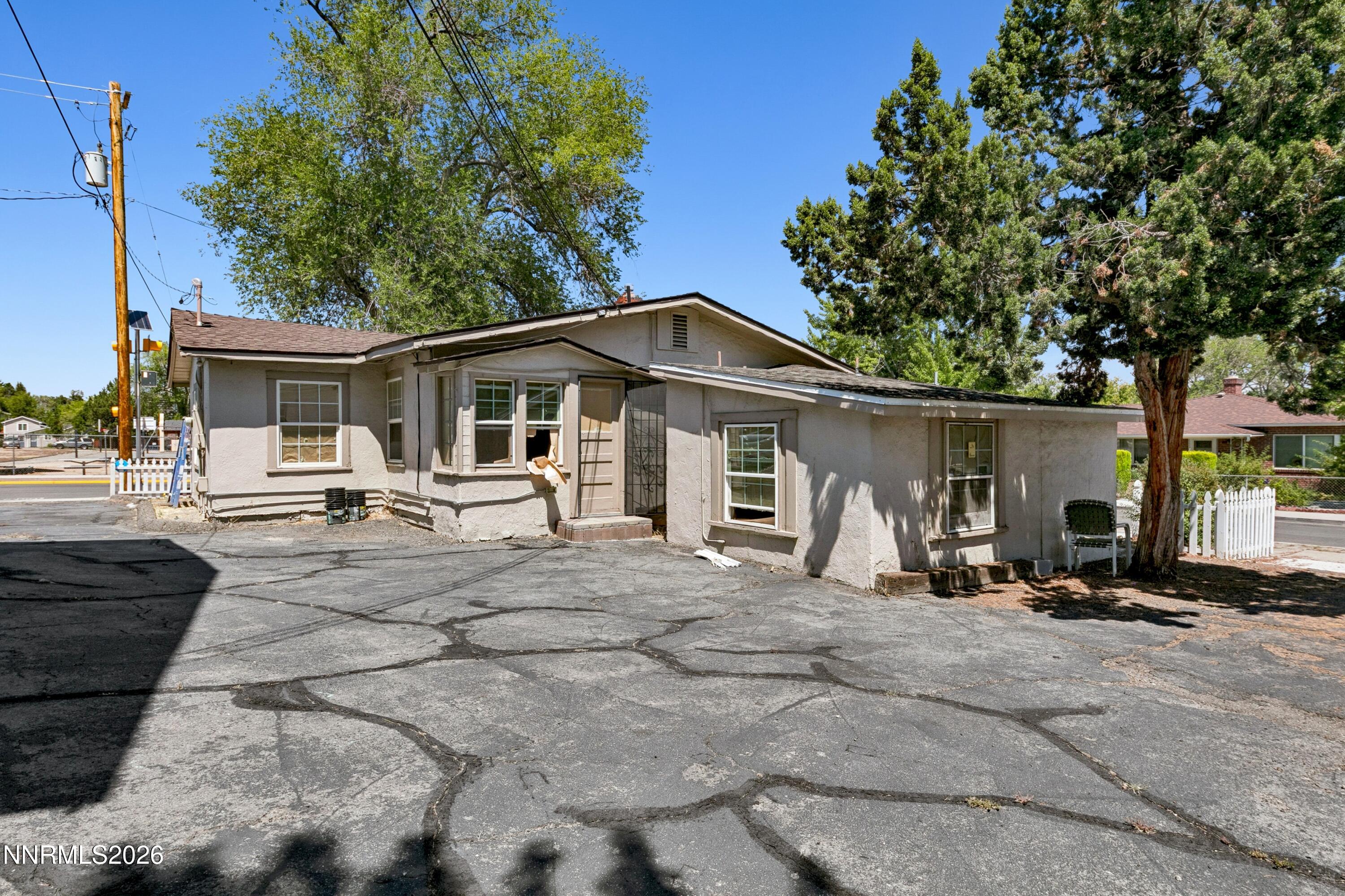 1002 S Arlington Avenue