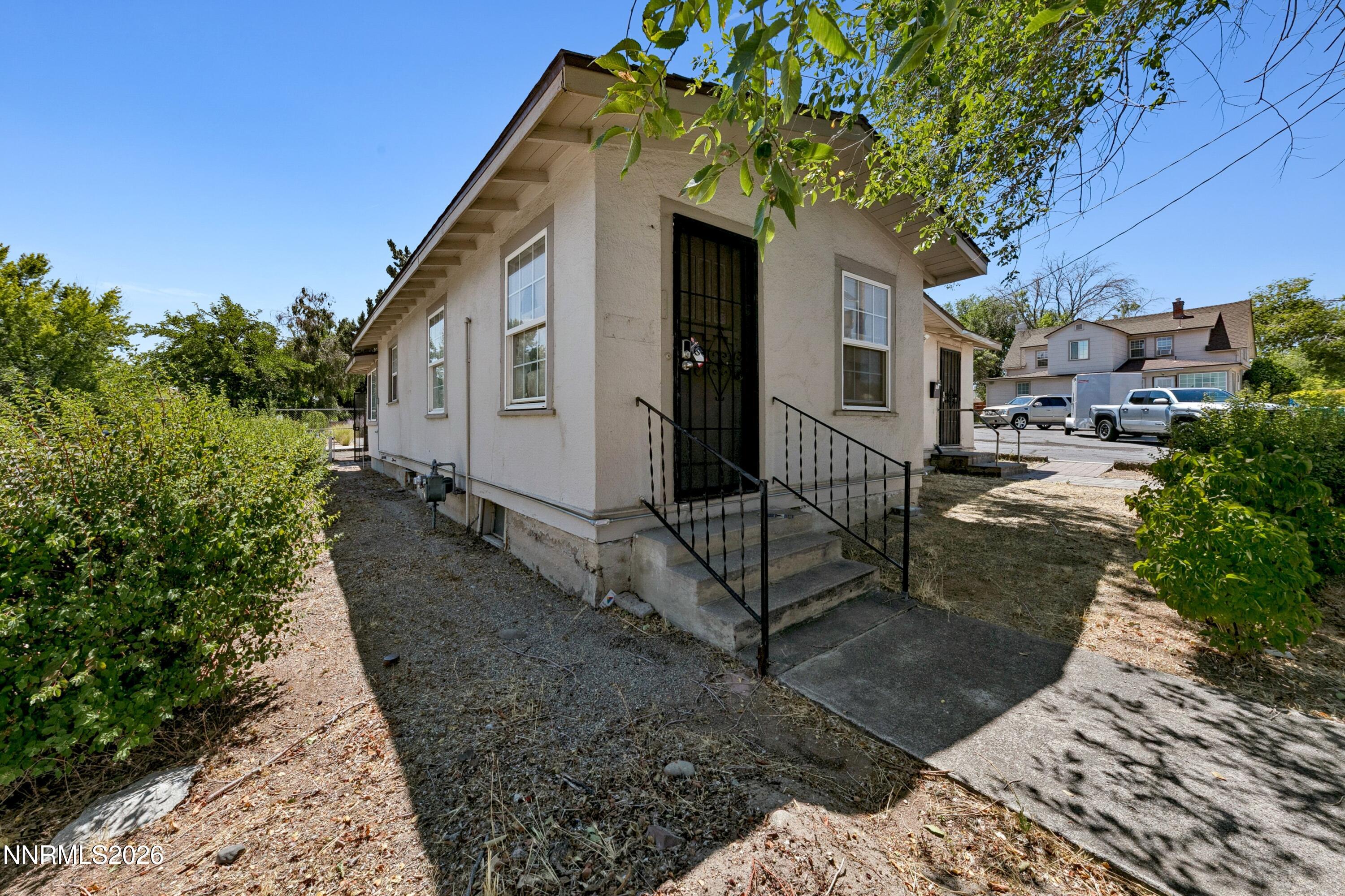 1002 S Arlington Avenue