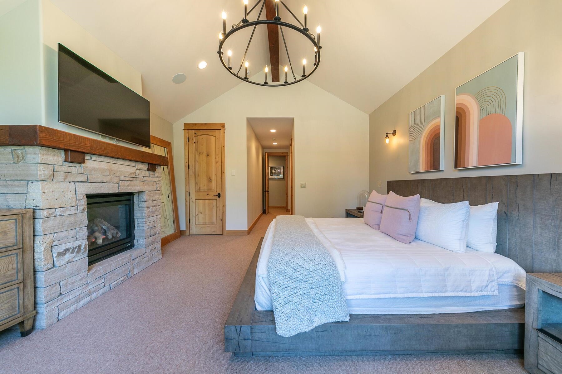 10251 Valmont Trail