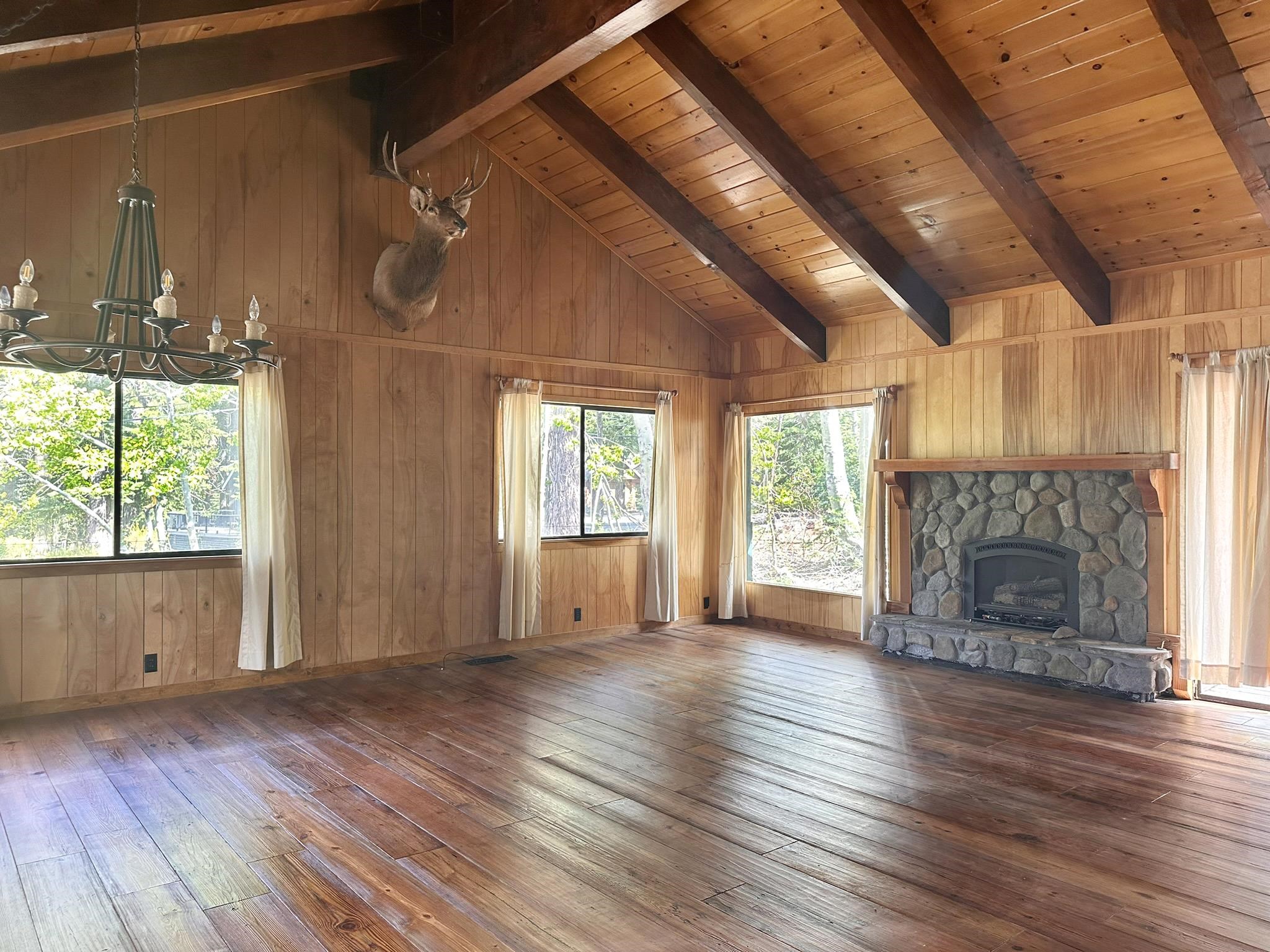 390 Tanager Drive