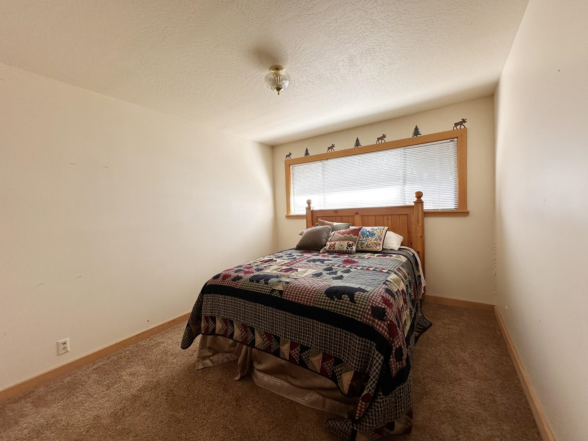 390 Tanager Drive