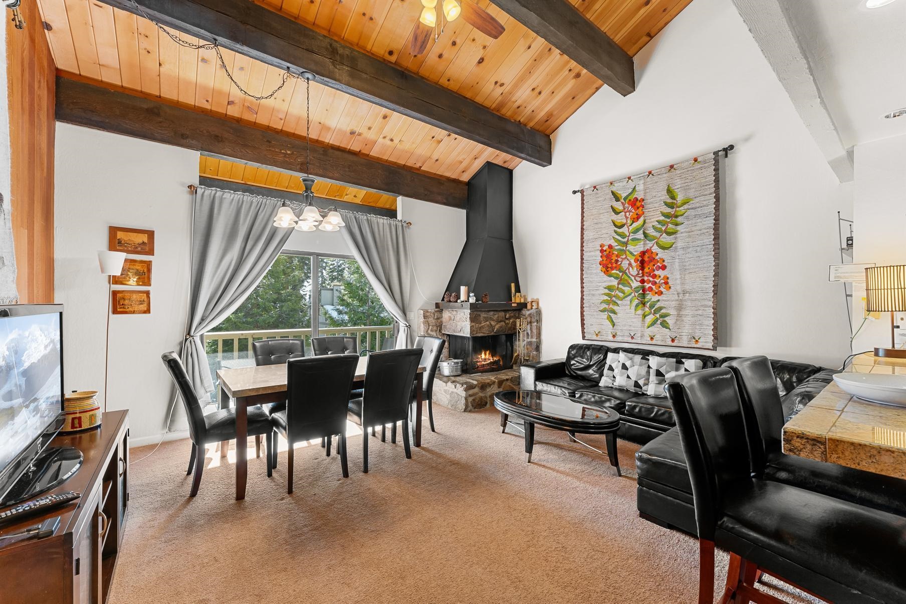 1001 Commonwealth Drive Unit: 101