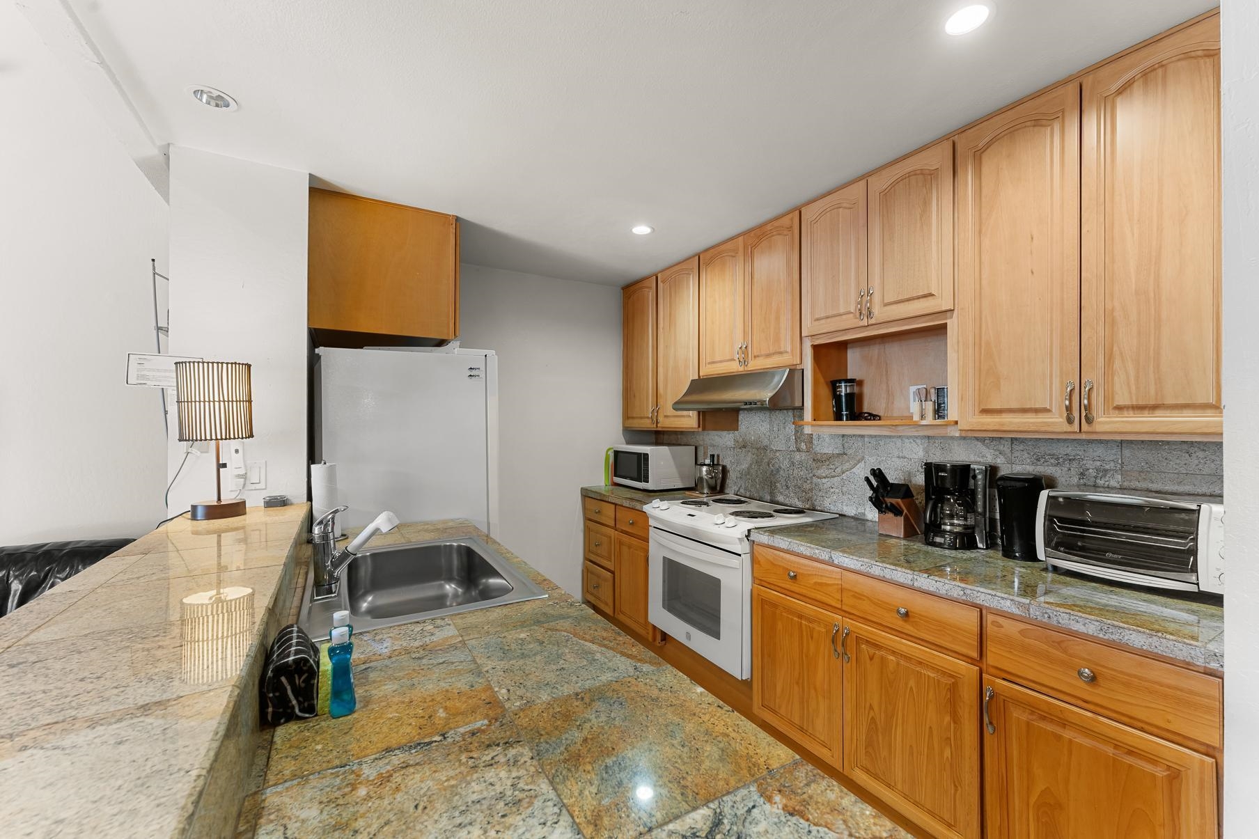 1001 Commonwealth Drive Unit: 101