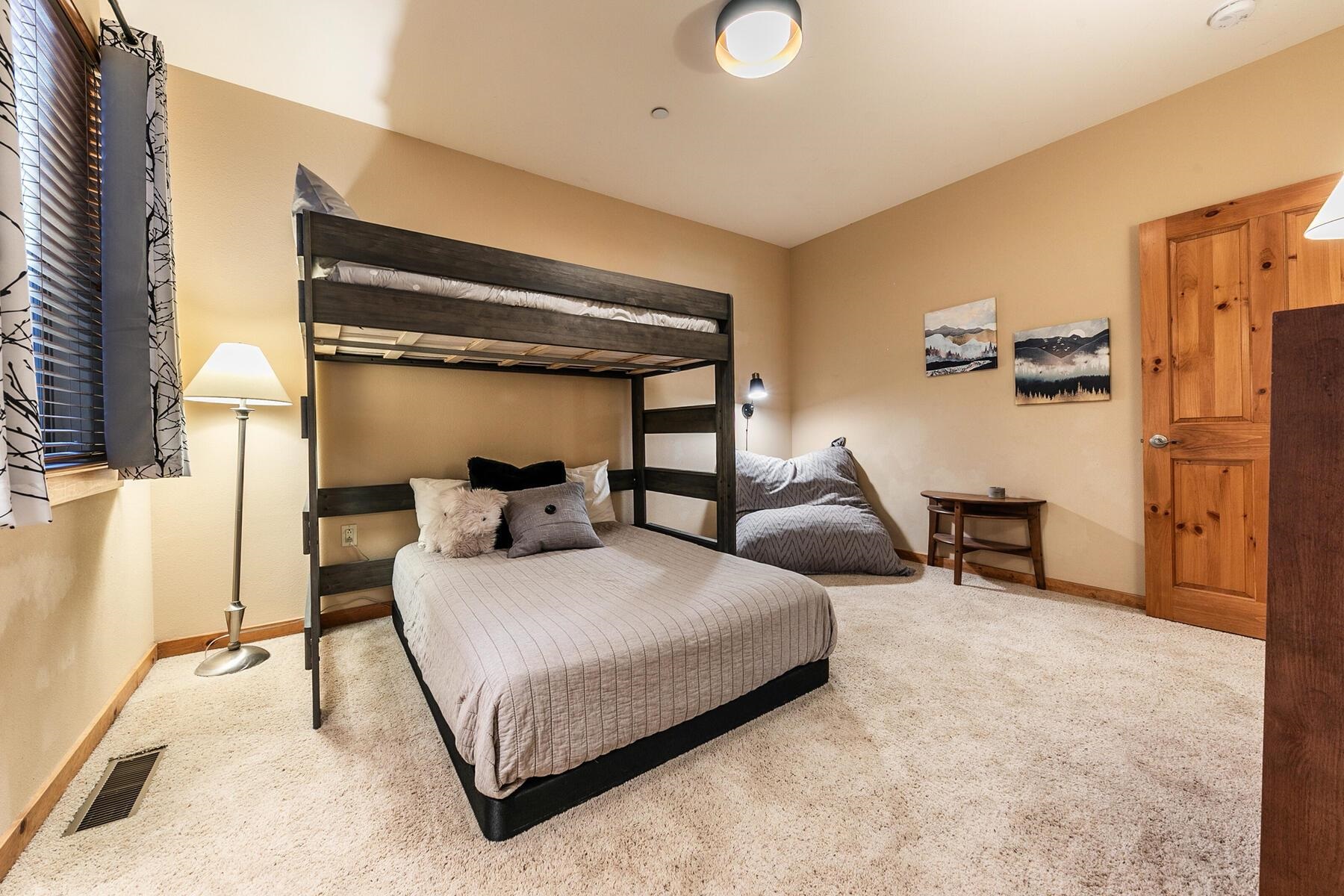 11420 Dolomite Way Unit: 1