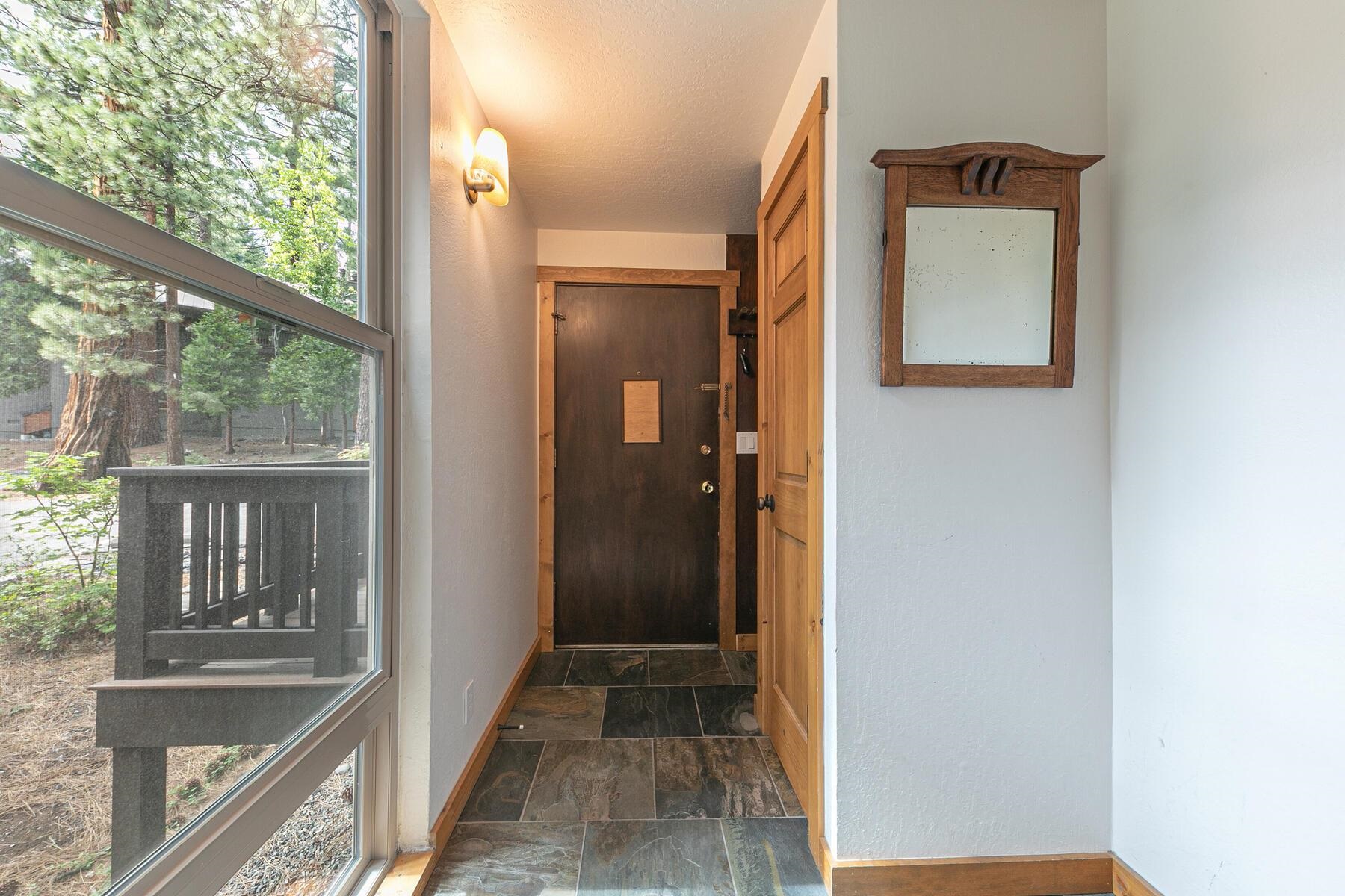 2755 North Lake Boulevard Unit: 16
