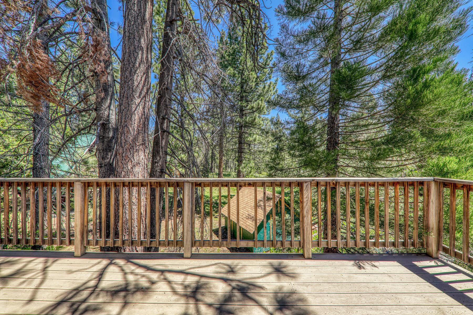 712 Chapel Lane