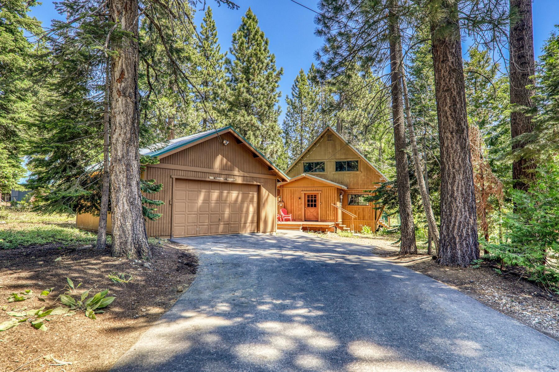 712 Chapel Lane