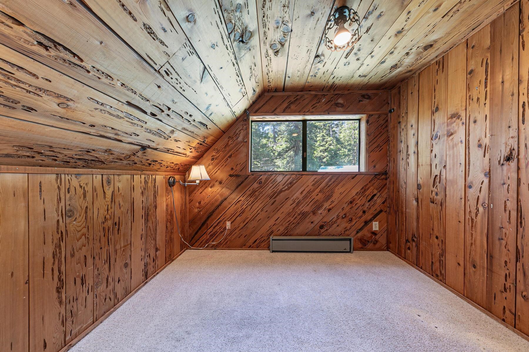 712 Chapel Lane