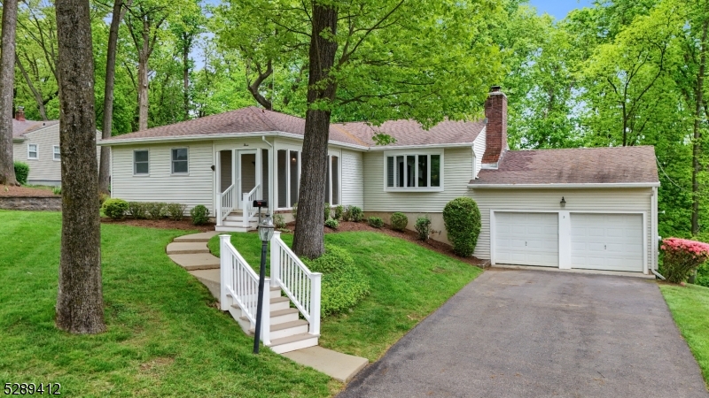 3 Northview Dr