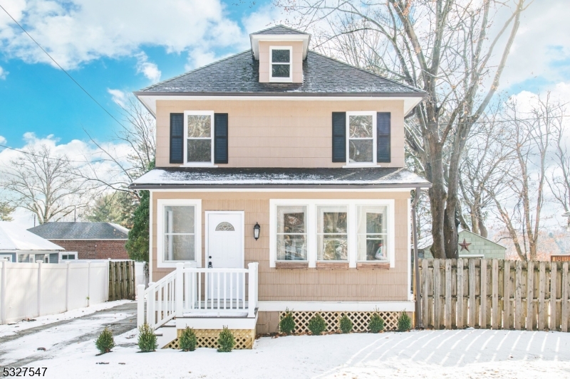 26 N Hillside Ave