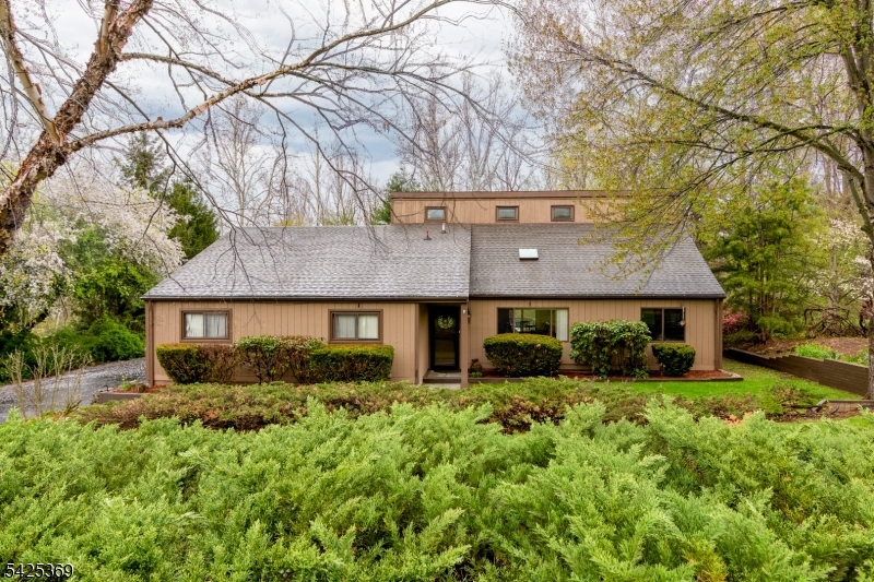 11 Fox Run Road