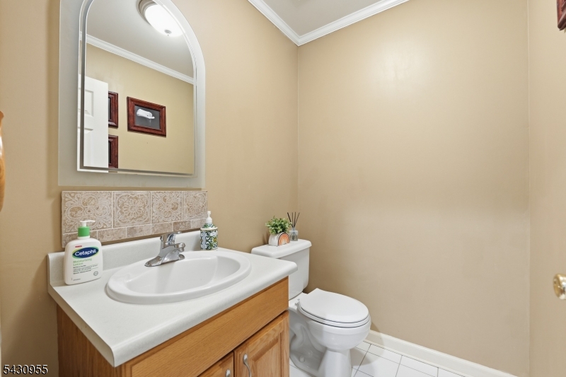 34 Edgefield Dr