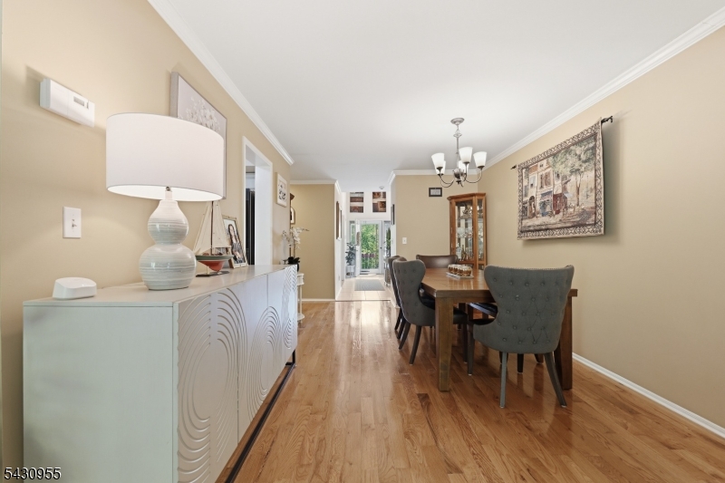 34 Edgefield Dr