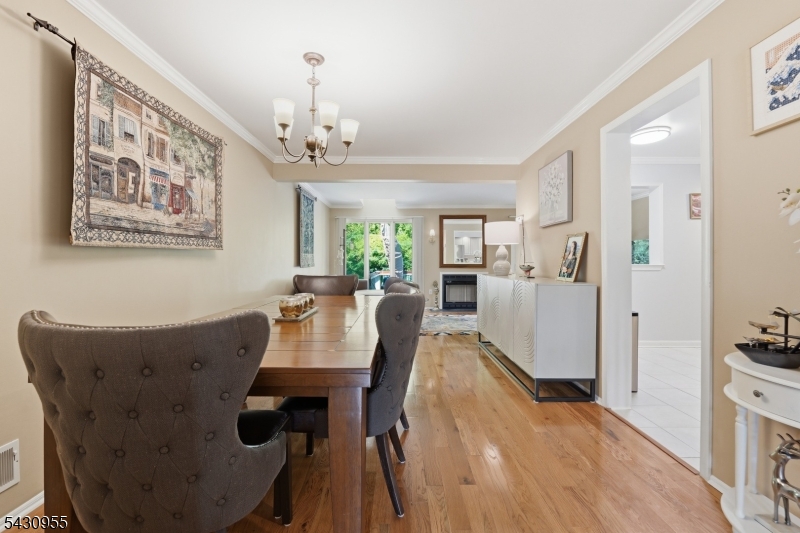 34 Edgefield Dr