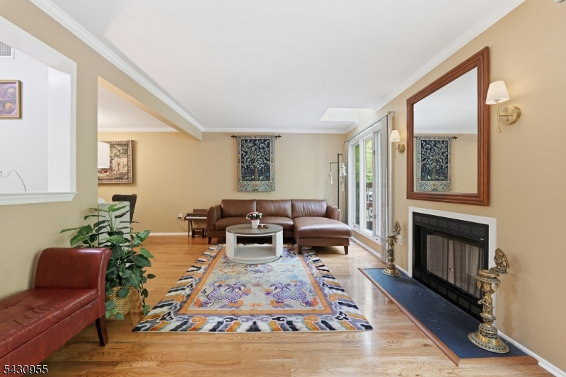 34 Edgefield Dr
