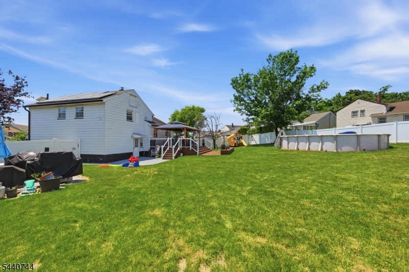 83 Rutan Rd