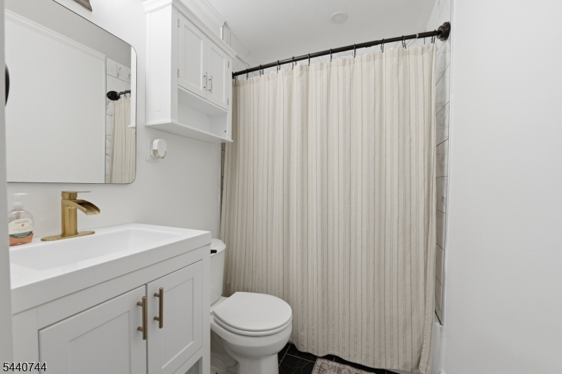 83 Rutan Rd