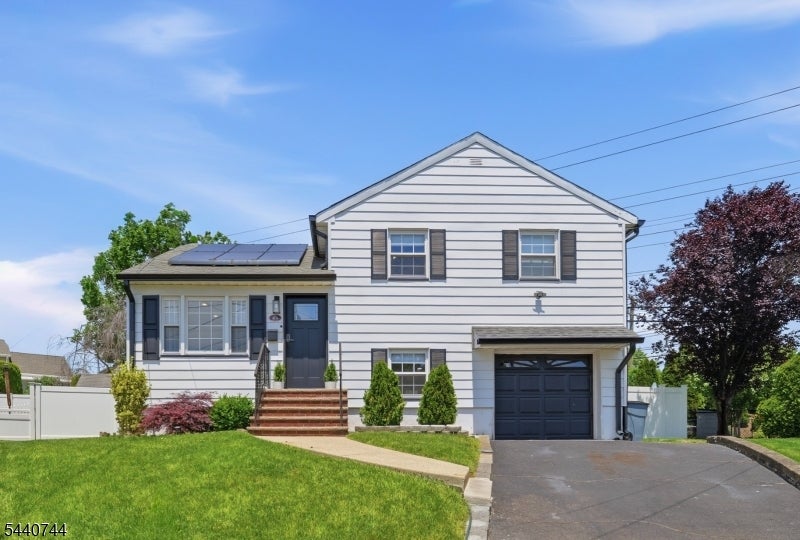83 Rutan Rd