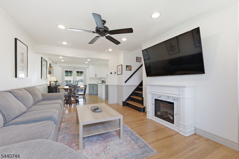 83 Rutan Rd