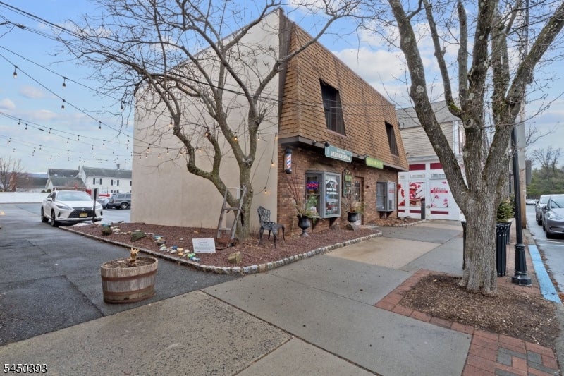 764 Speedwell Ave