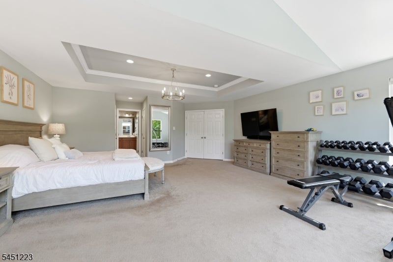 51 Oak Leaf Ln